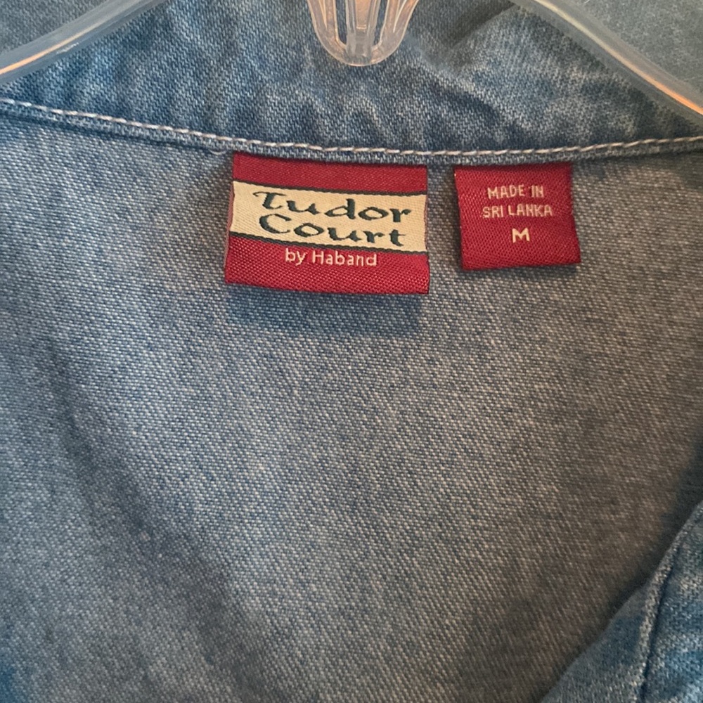 Vintage Barn Denim Embroidered Coat Jacket Shacket with Pockets - Picture 3 of 7
